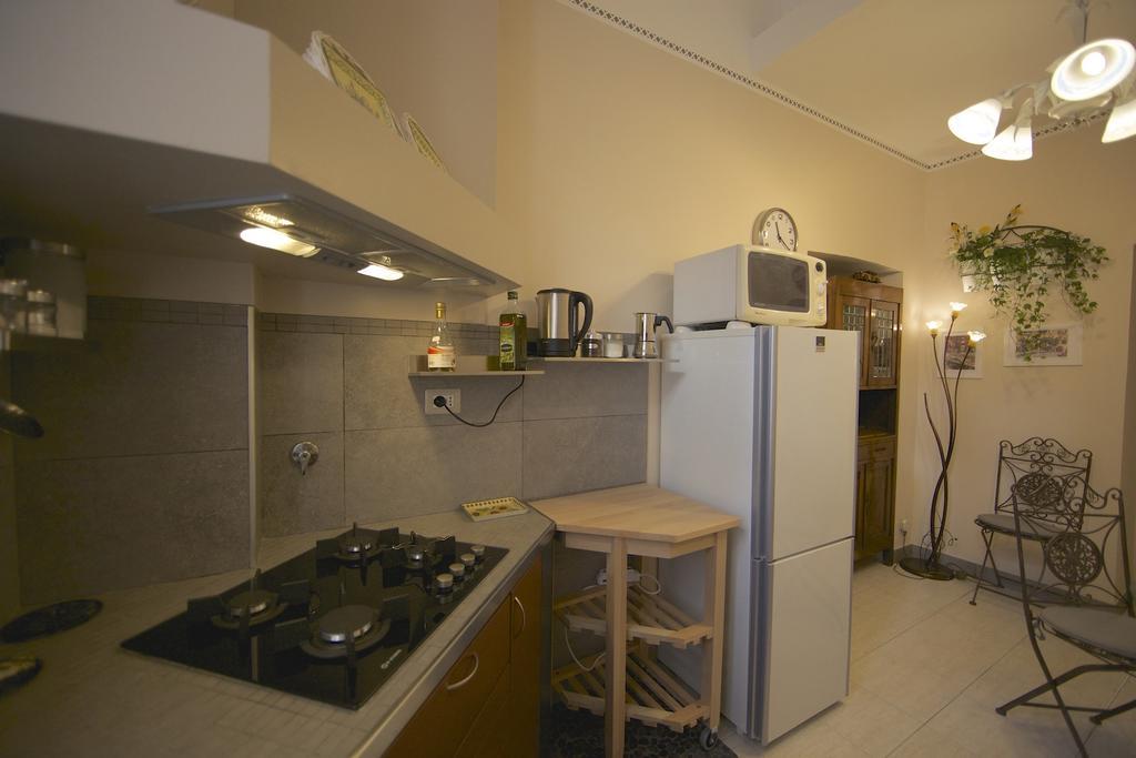 Domus Ottavia In Roma Apartment Room photo