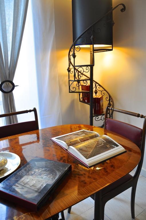 Domus Ottavia In Roma Apartment Room photo